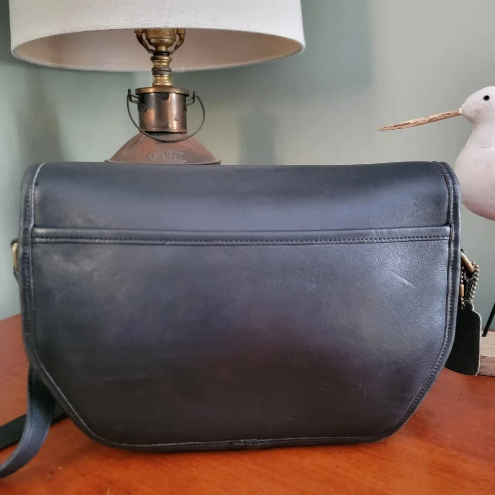 Coach 9947 Vista Black Glovetanned Leather Shoulder Bag Vintage USA